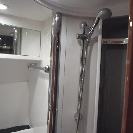 Hirondelle Motor Yacht Menton