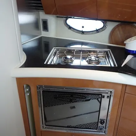 Hirondelle Motor Yacht Menton