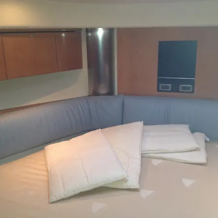 Bateau-hôtel Hirondelle Motor Yacht Menton