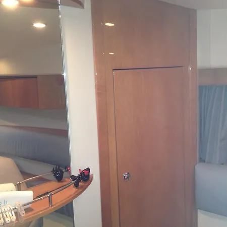 Bateau-hôtel Hirondelle Motor Yacht Menton
